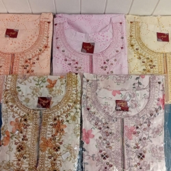 Womens Tops 32
