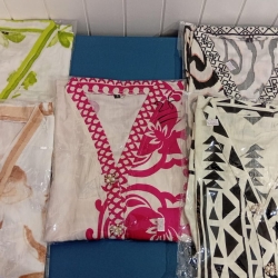 Womens Tops 28