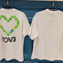 Mens T shirt